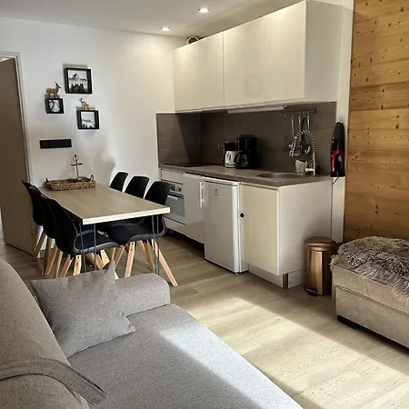 3 Pieces Avec Balcon, Wifi Et Animaux Acceptes A - Fr-1-355-201 Meribel